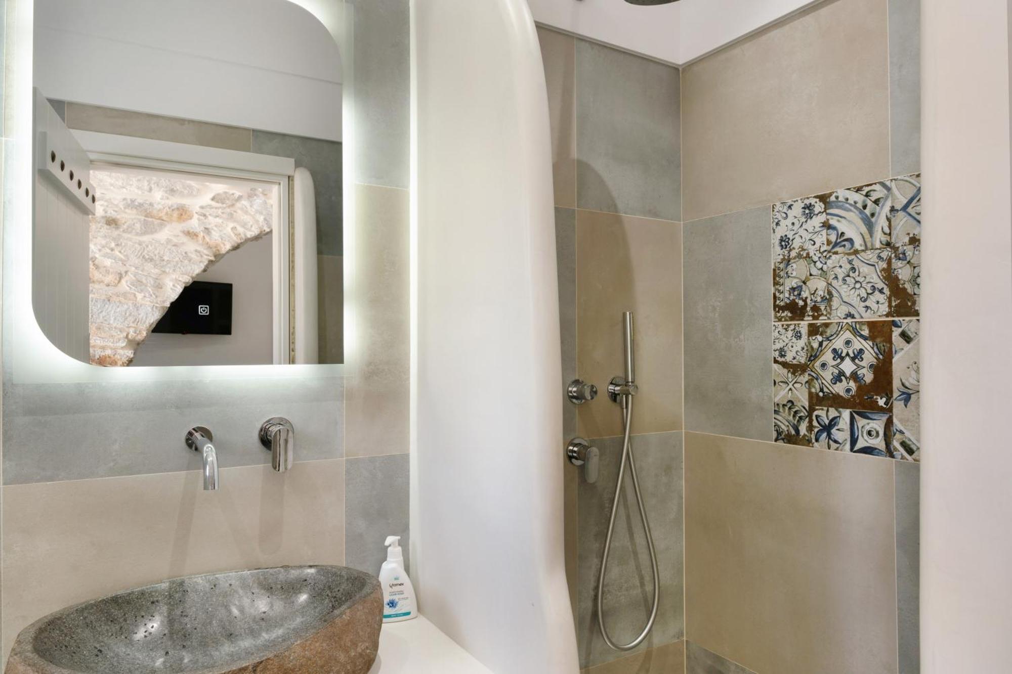 Apartment Politimis N6